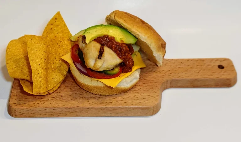 Masala Meat Burger : Grilled Chicken/ Meat Patty